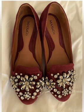 Max Mara MAX&Co. Burgundy Suede Ballet Flat W/Floral Rhinestone Embellishment 6